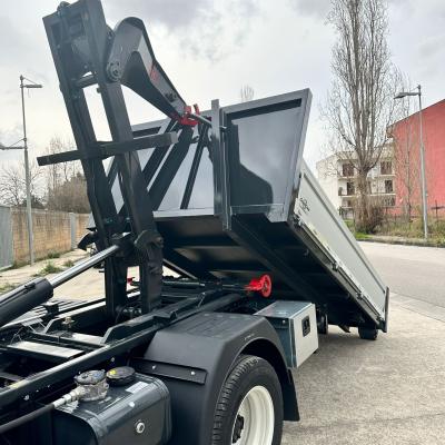 Casil Car è un’azienda specializzata nell’allestimento e nella personalizzazione di veicoli industriali e commerciali.