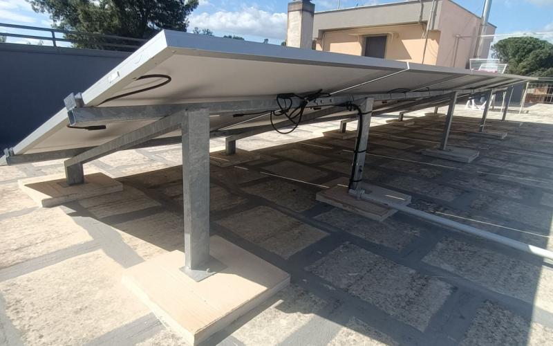 I nostri prodotti sono tutti immediatamente disponibili, con inclinazioni: 0°, 5°, 10°, 15°, 22° e 30°.